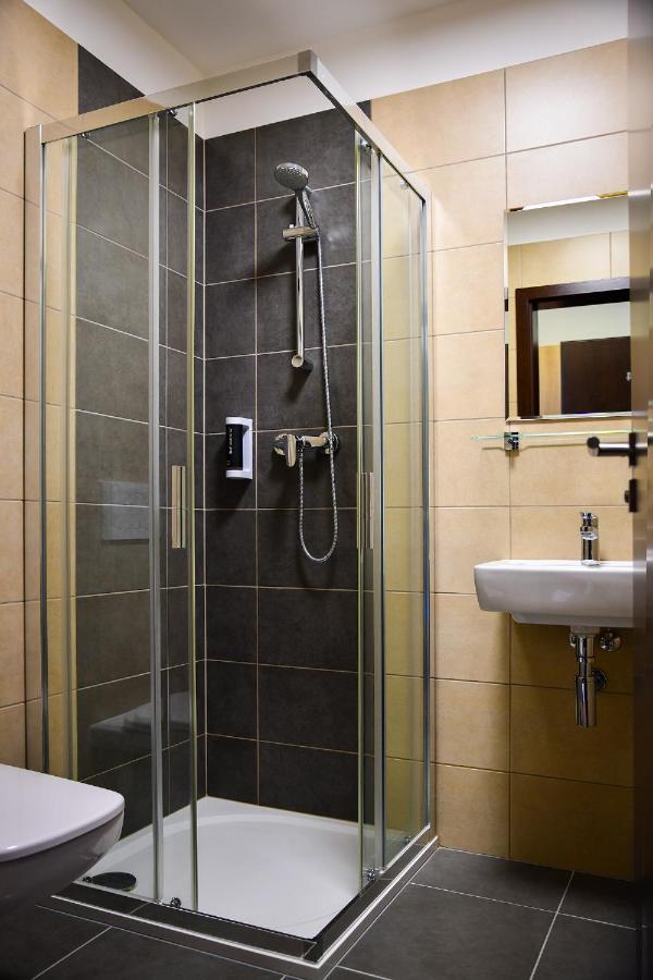 Hotel Fabrika Uherské Hradiště Exteriör bild